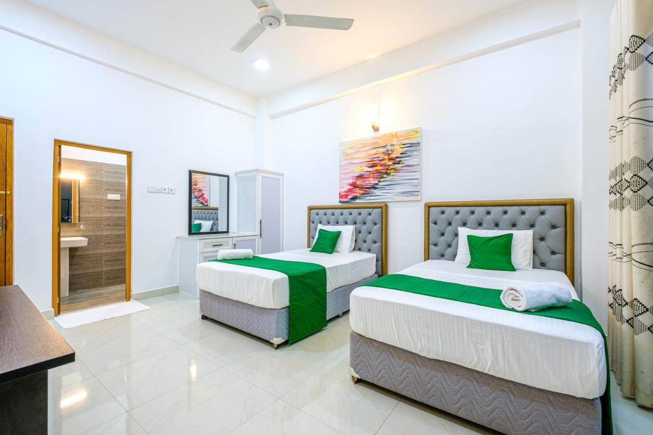 Queens Mount Ridge Kandy Exterior foto