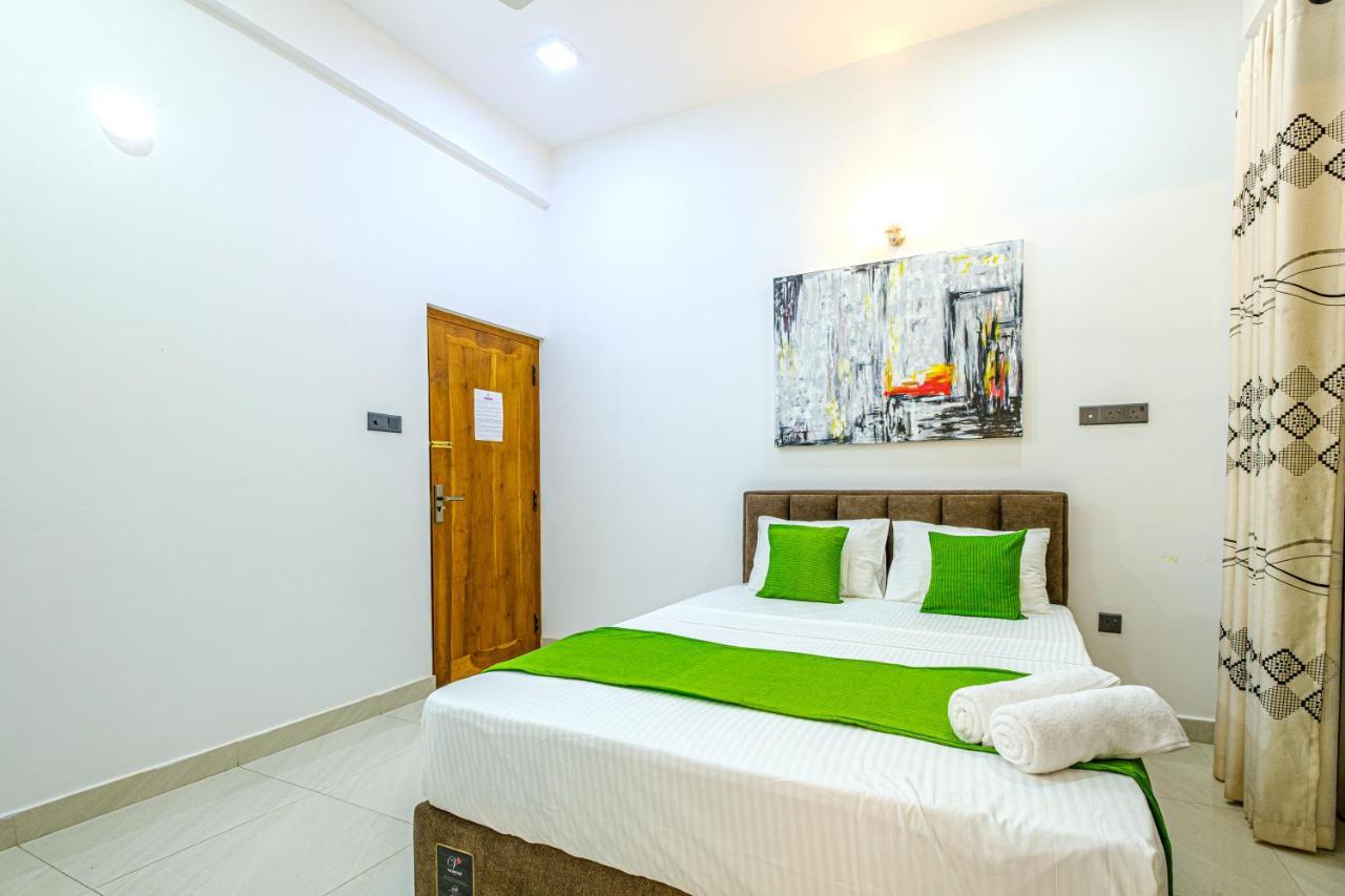 Queens Mount Ridge Kandy Exterior foto